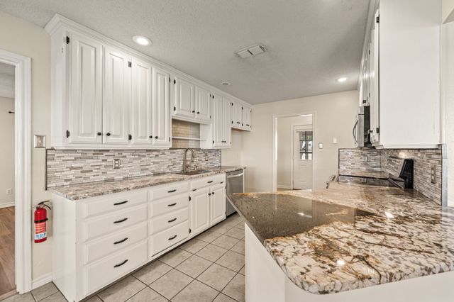 812 VZ COUNTY ROAD 3424, Wills Point, TX 75169