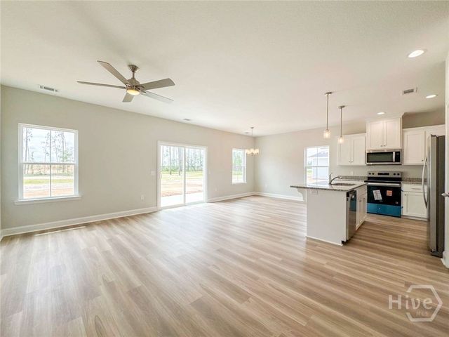 164 Calhoun Way NE, Ludowici, GA 31316