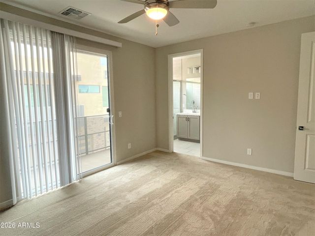 901 S Smith Road 1047, Tempe, AZ 85281