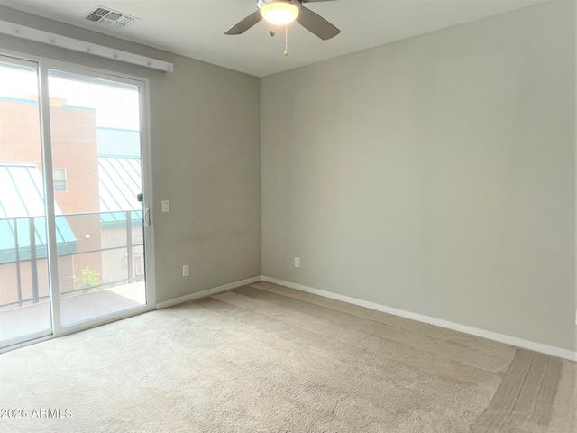 901 S Smith Road 1047, Tempe, AZ 85281