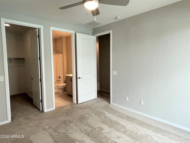 901 S Smith Road 1047, Tempe, AZ 85281