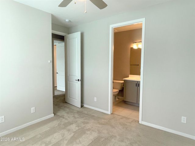 901 S Smith Road 1047, Tempe, AZ 85281