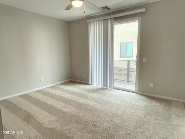 901 S Smith Road 1047, Tempe, AZ 85281