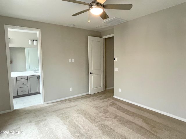 901 S Smith Road 1047, Tempe, AZ 85281
