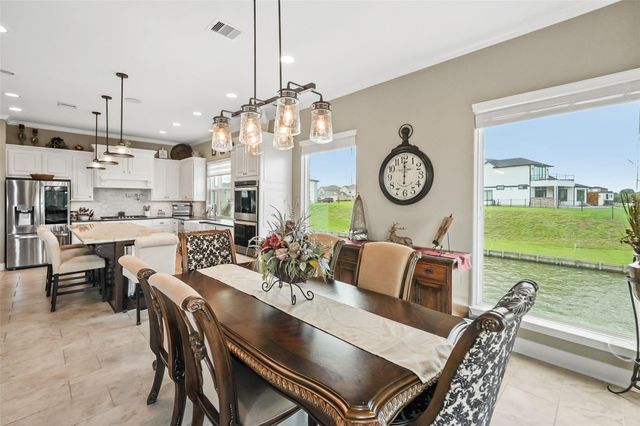 10696 S Lake Mist Lane, Willis, TX 77318