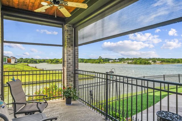 10696 S Lake Mist Lane, Willis, TX 77318