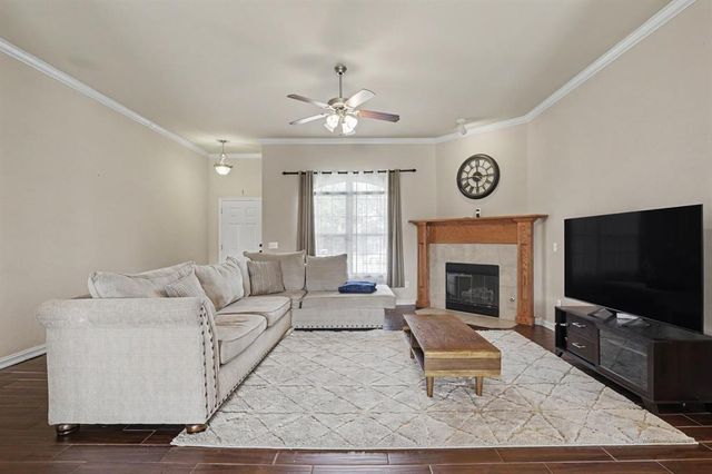 8129 Azurewood Drive, Oklahoma City, OK 73135