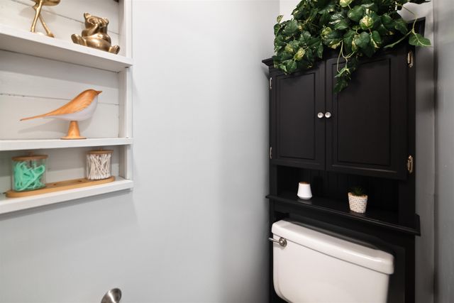 3502 S Vine St, Wichita, KS 67217