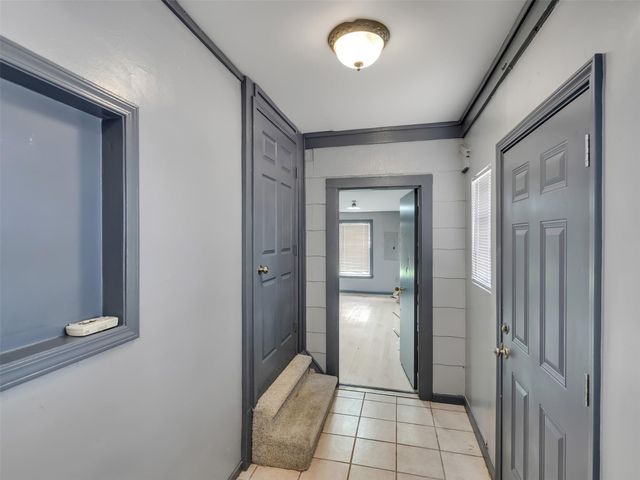 2000 Bob Smith Road, Baytown, TX 77521