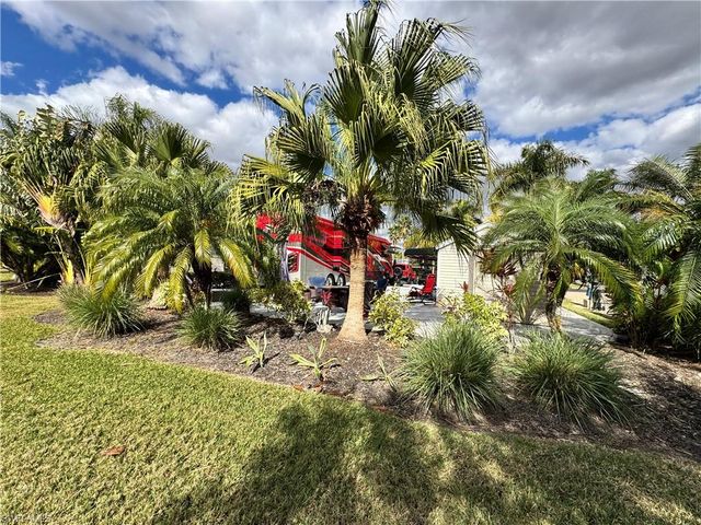 Lot 63 3111 E Riverbend Resort BLVD, Labelle, FL 33935