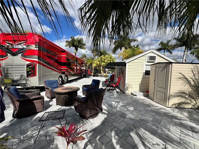 Lot 63 3111 E Riverbend Resort BLVD, Labelle, FL 33935