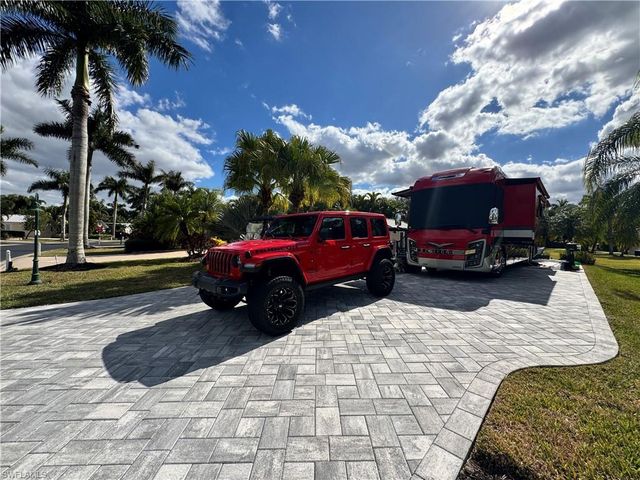 Lot 63 3111 E Riverbend Resort BLVD, Labelle, FL 33935