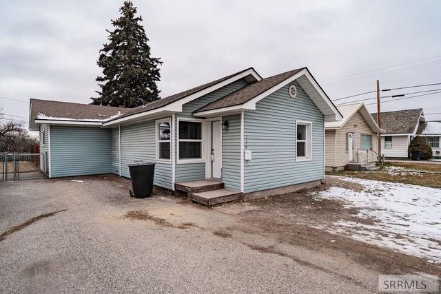 136 W Elm Street, Shelley, ID 83274