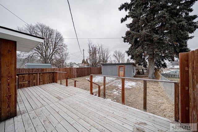 136 W Elm Street, Shelley, ID 83274