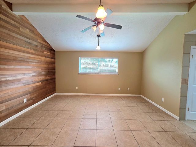 6510 Lynngate Drive, Spring, TX 77373