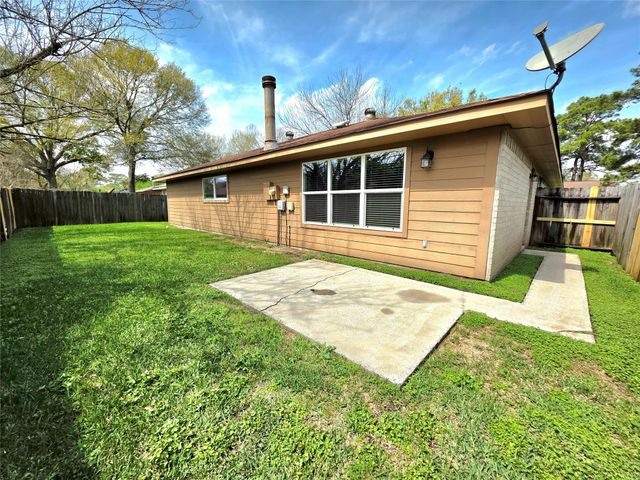 6510 Lynngate Drive, Spring, TX 77373