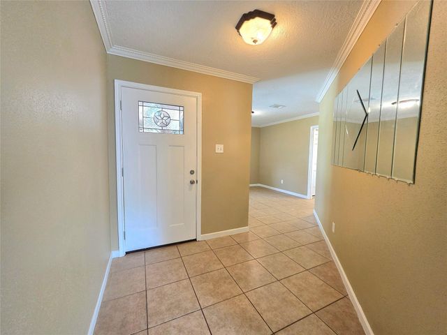 6510 Lynngate Drive, Spring, TX 77373