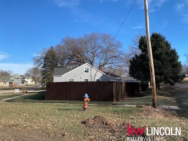 125 W South Street, Weston, NE 68070