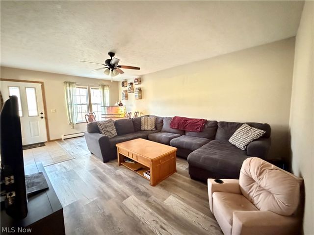 1268 Oxford Drive, Madison, OH 44057