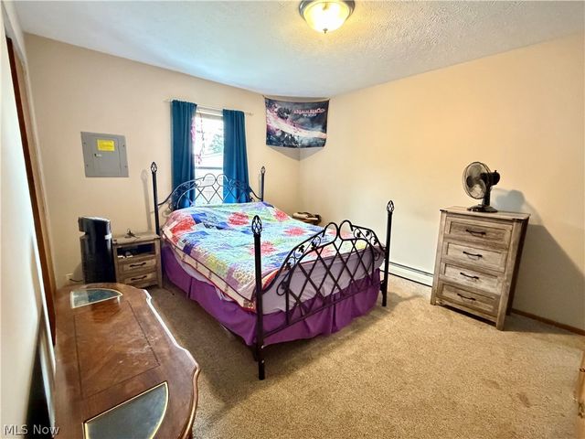 1268 Oxford Drive, Madison, OH 44057