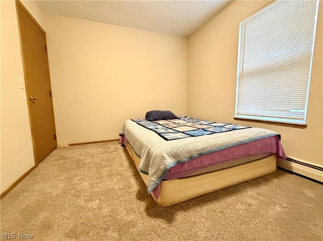 1268 Oxford Drive, Madison, OH 44057