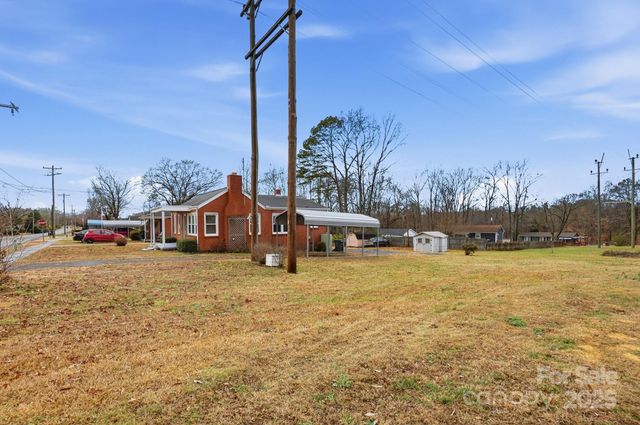 412 Ridge Street, Stanley, NC 28164