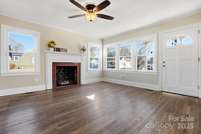 412 Ridge Street, Stanley, NC 28164