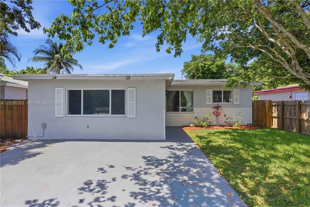 6105 Fletcher St, Hollywood, FL 33023