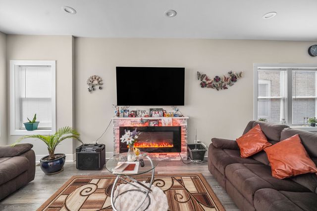 1906 S 60th Court, Cicero, IL 60804