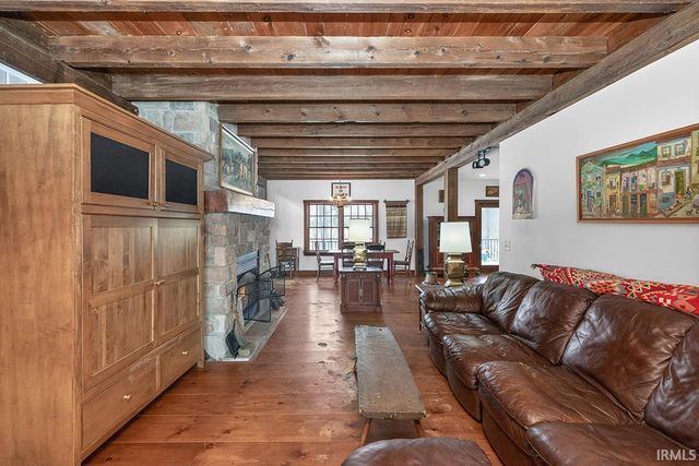 17901 County Road 112, Bristol, IN 46507