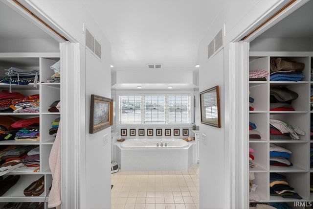 17901 County Road 112, Bristol, IN 46507