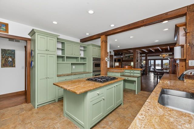 17901 County Road 112, Bristol, IN 46507