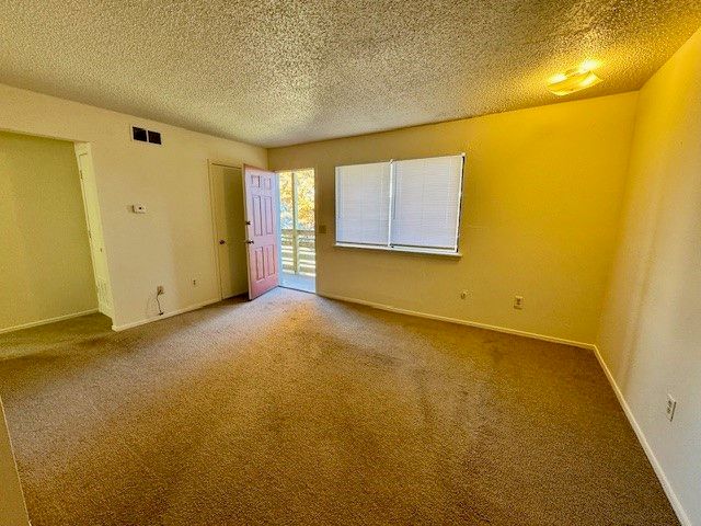 1701 S West End Street 57, Springdale, AR 72764