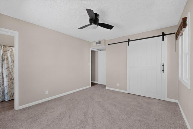 37 Calle Arroyo Seco NW, Albuquerque, NM 87120