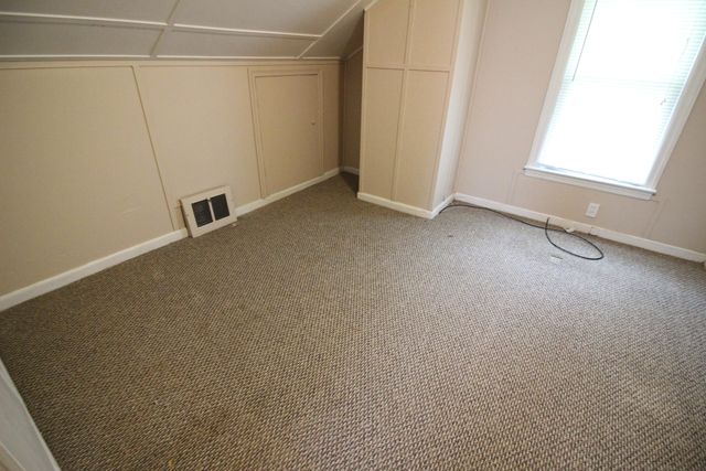 633 North Drive, Wyandotte City, MI 48192