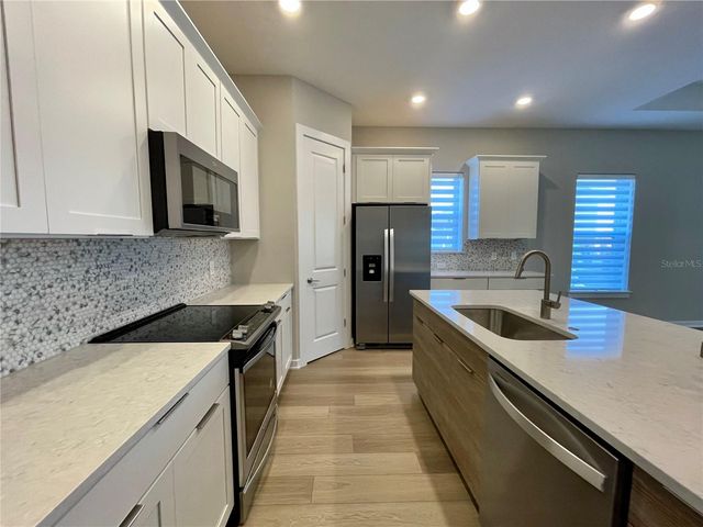 6958 BRIDGMAN STREET, Orlando, FL 32827