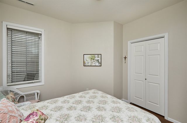 280 S 79th Street 1302, West Des Moines, IA 50266