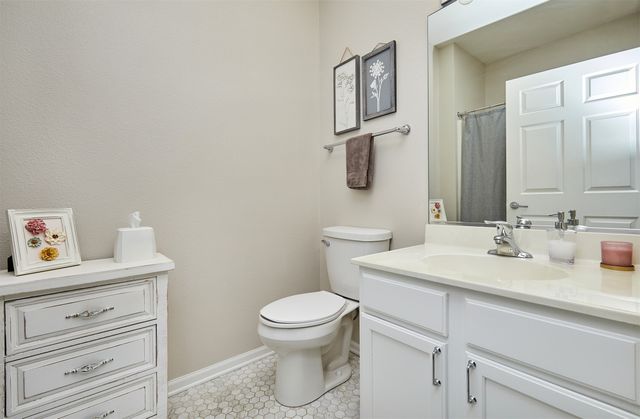 280 S 79th Street 1302, West Des Moines, IA 50266
