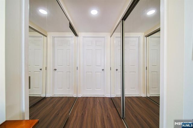 38 Moonachie Road 402, Hackensack, NJ 07601