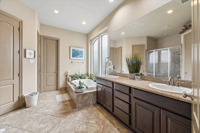 18915 S Bee Cave Springs Circle, Cypress, TX 77433