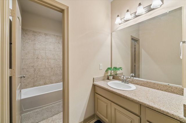 18915 S Bee Cave Springs Circle, Cypress, TX 77433