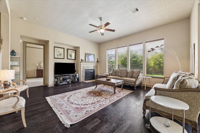 18915 S Bee Cave Springs Circle, Cypress, TX 77433