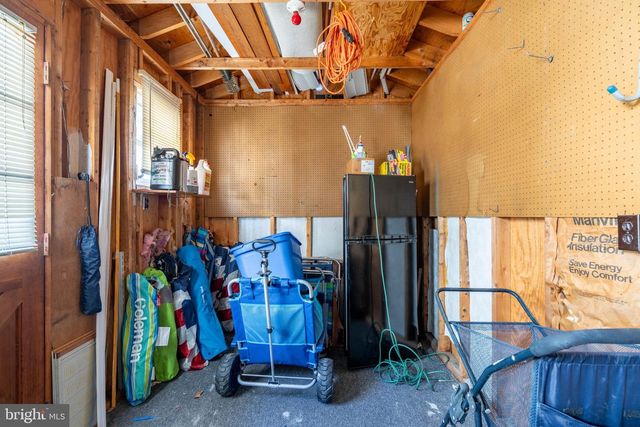 114 W 15TH AVE, Wildwood, NJ 08260