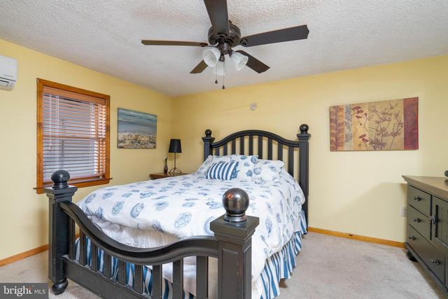 114 W 15TH AVE, Wildwood, NJ 08260