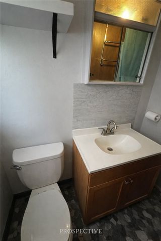 703 Laura St, West Mifflin, PA 15122