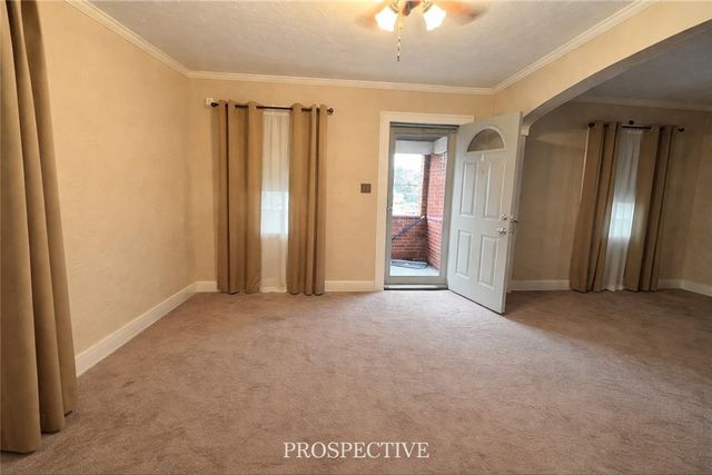 703 Laura St, West Mifflin, PA 15122