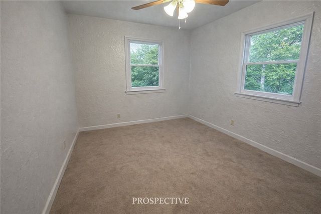 703 Laura St, West Mifflin, PA 15122