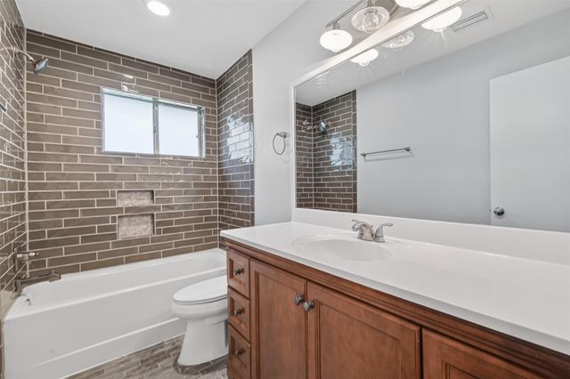 6915 Glen Rosa Drive, Katy, TX 77494