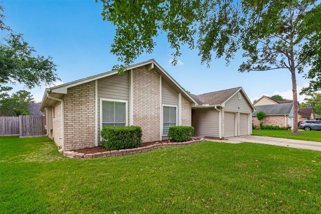 6915 Glen Rosa Drive, Katy, TX 77494