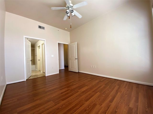 3505 Sage Road 610, Houston, TX 77056